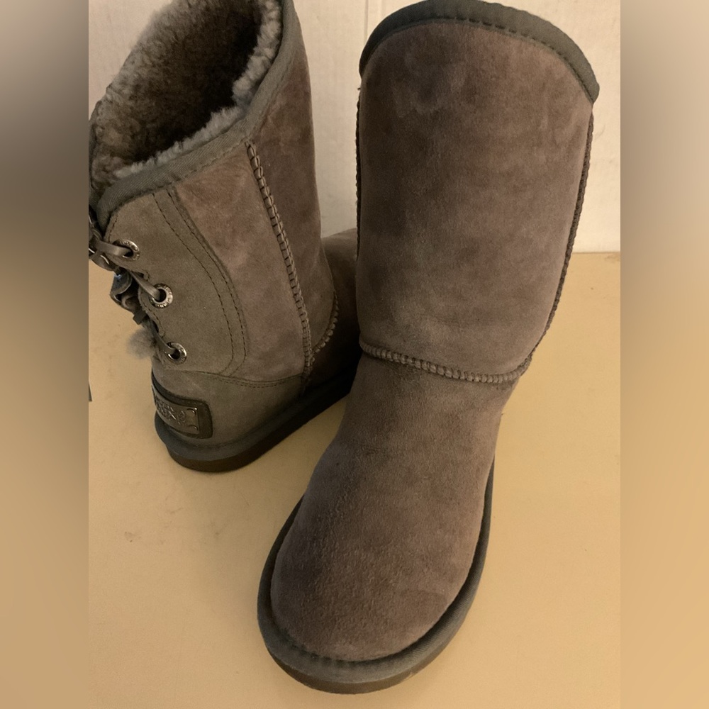 Australia Luxe Collective women gray suede dita short boots size 8 - Picture 5 of 10